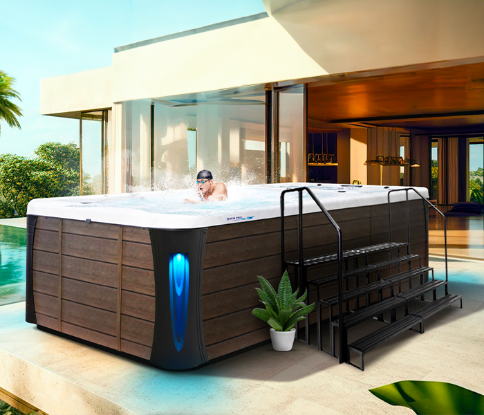 Calspas hot tub being used in a family setting - Boca Raton
